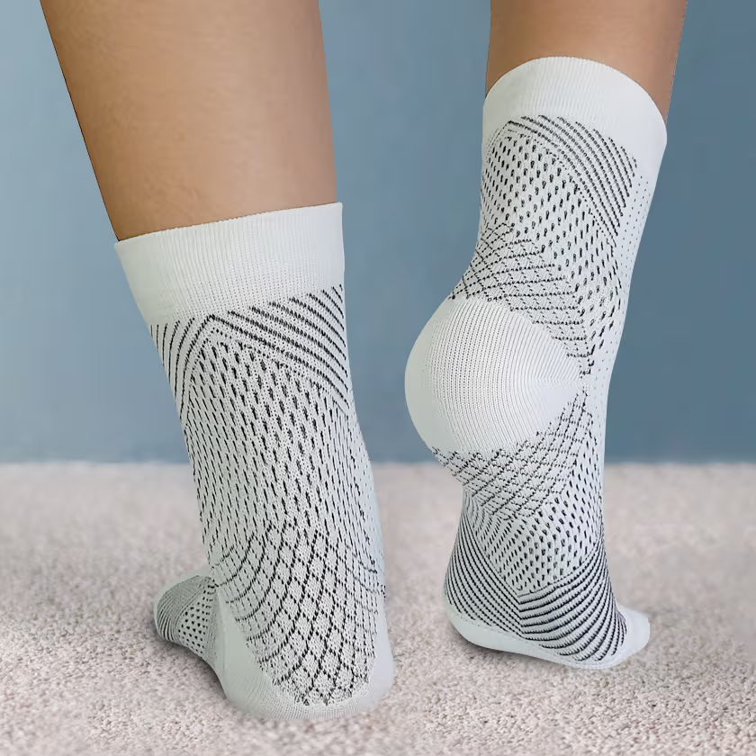 Supreme Soothe Socks